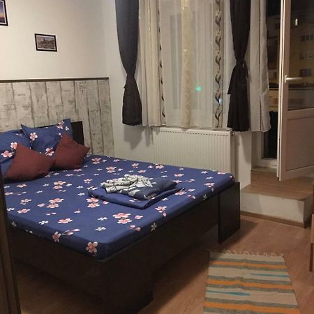 Apartament Anca Apartment Tîrgu Ocna Екстериор снимка